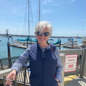 Meet your Posher, Diana